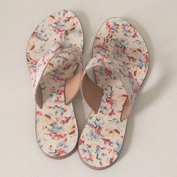 Joie la plage floral sandals - Picture 2 of 3